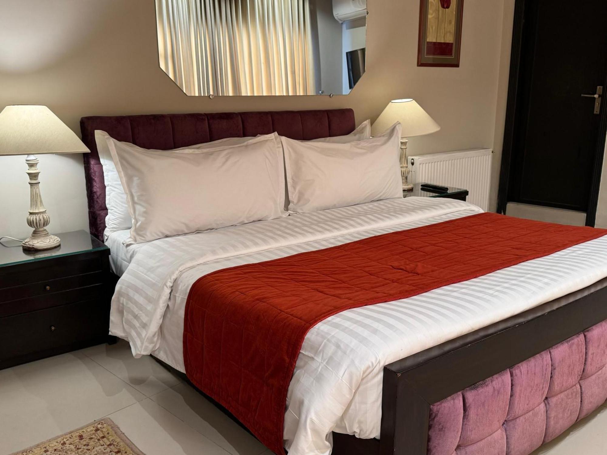 Maisonette Firhill Hotel & Resort เมอร์รี ภายนอก รูปภาพ