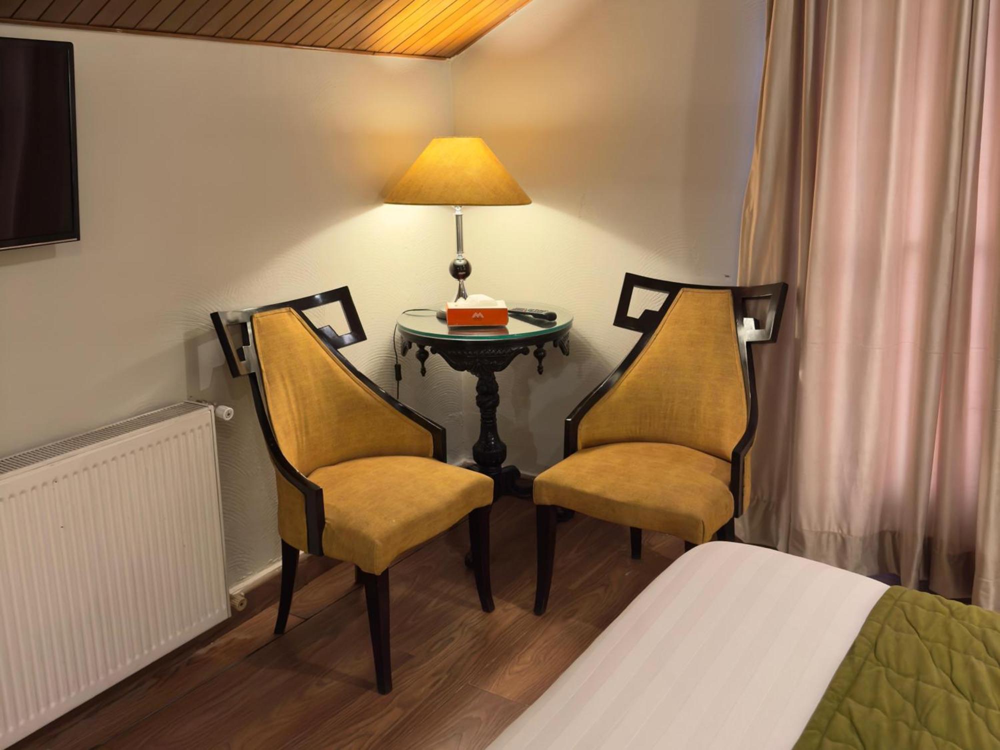 Maisonette Firhill Hotel & Resort เมอร์รี ภายนอก รูปภาพ